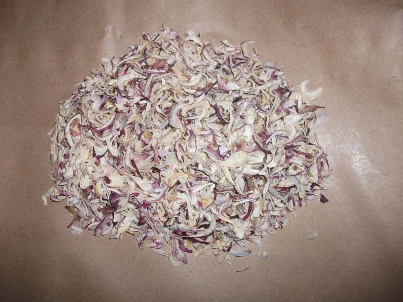 Dehydrated Red Onion Flakes