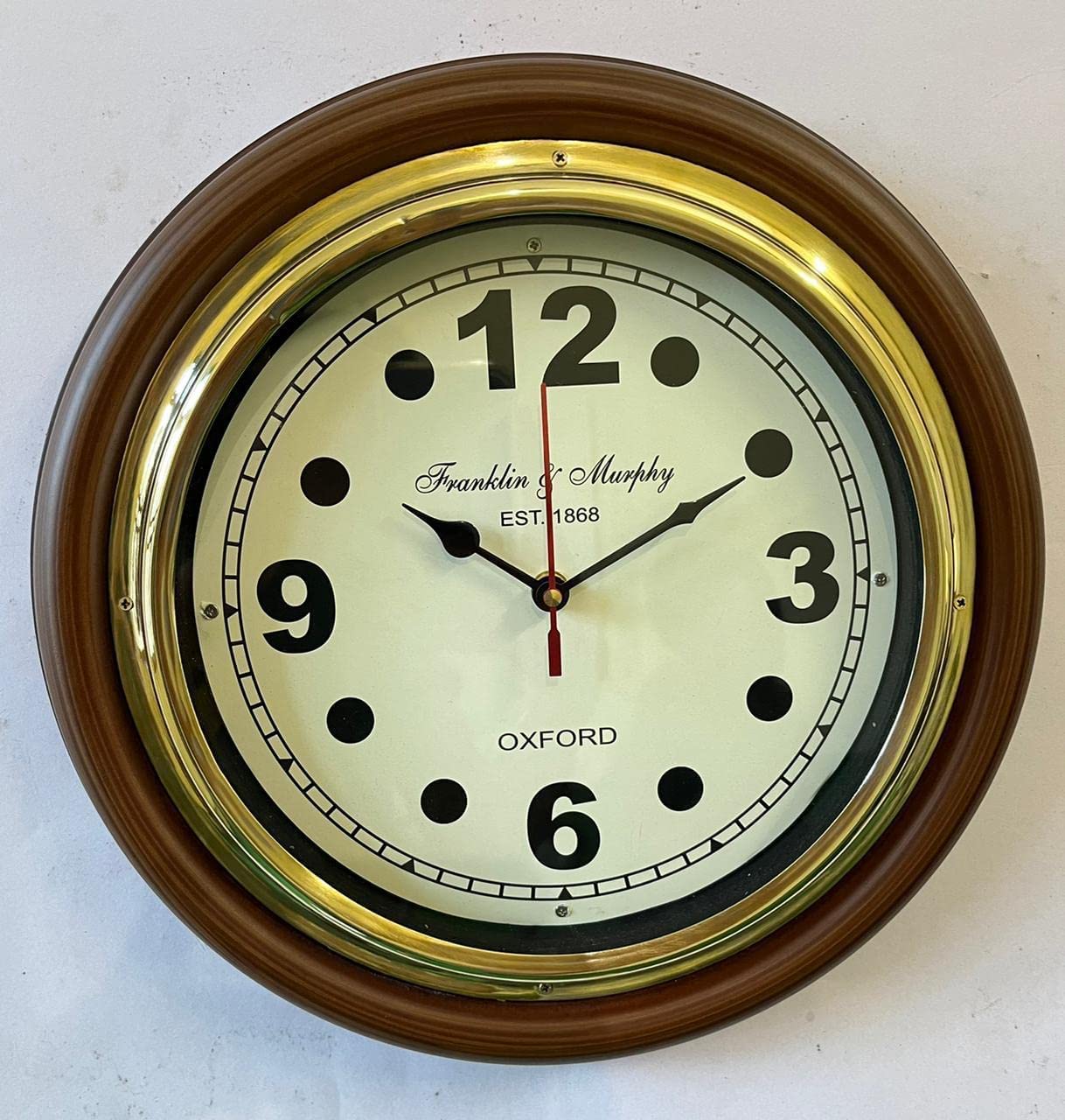 Classic Round Analog Clock for Home Decor