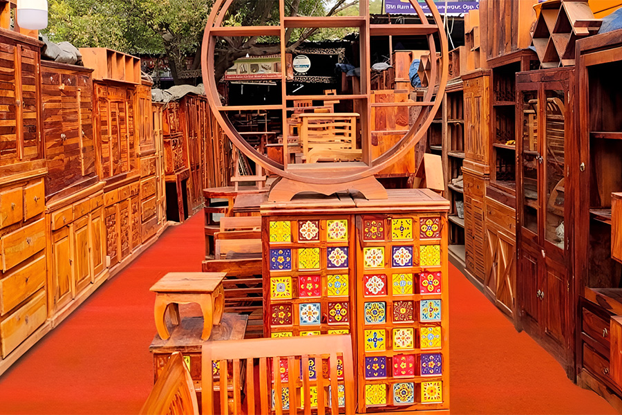 Bulk Antique & Vintage Furniture Exporter from India