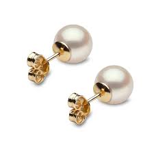 Classic Pearl Stud Earrings